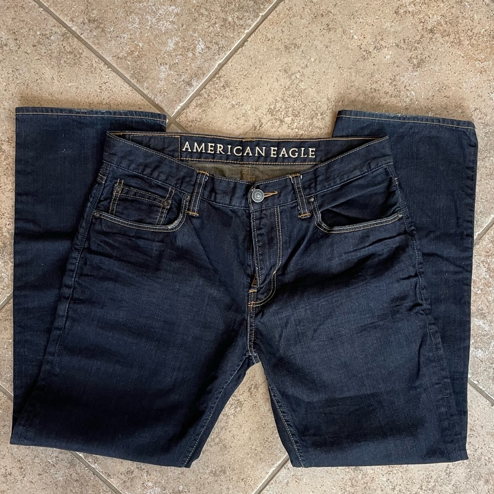 SOLD American Eagle Mens 32W30L Dark Wash Jeans